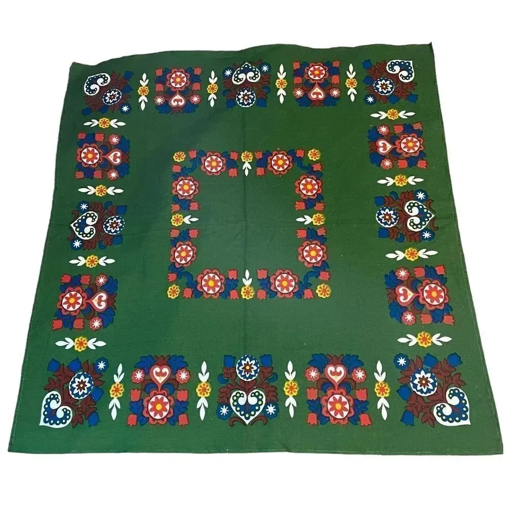 Vintage MCM Green patterned printed  tablecloth